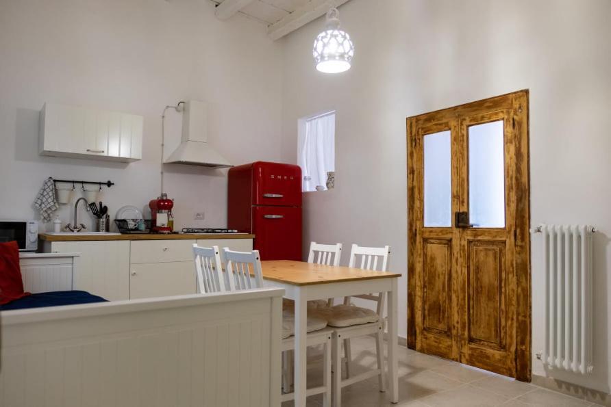 Amalfi Pool Suite - Puglia Mia Apartments Monopoli Buitenkant foto